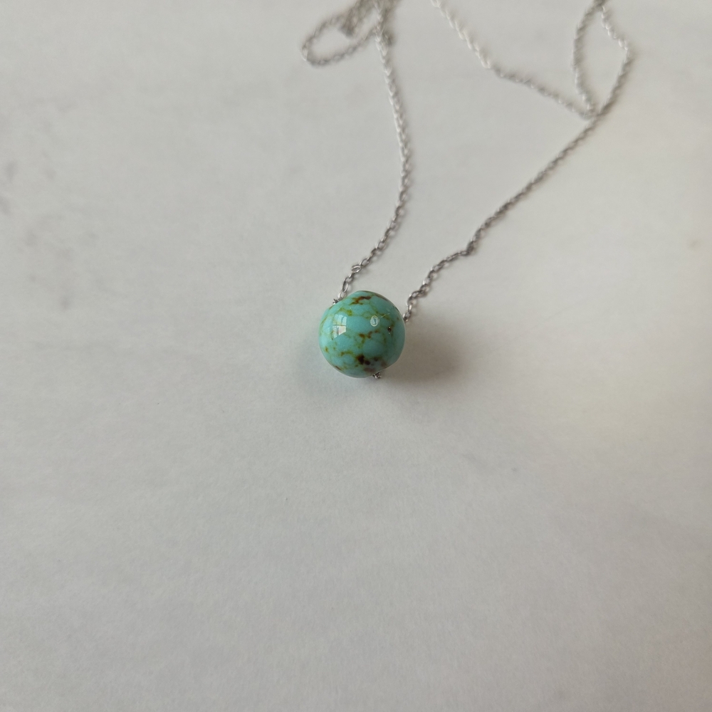 Turquoise Pendant Necklace - Picture 4 of 6